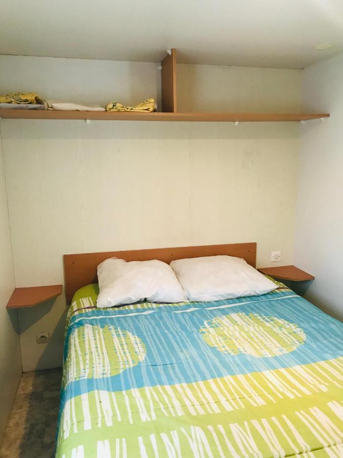 Mobil'Home Dans Camping Bec-de-Mortagne Exterior photo